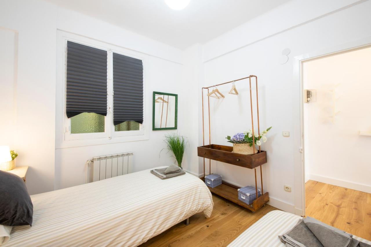 Apartamento Casa Playa Zurriola-aviso-obras En La Fachada Del Patio Hasta Mayo O Junio-no Ha Habido Quejas Por El Ruido-precio Bajo- House Playa Zurriola-warning-works On The Facade Of The Patio Until Or June-there Have Been No Noise Complaints- Price *