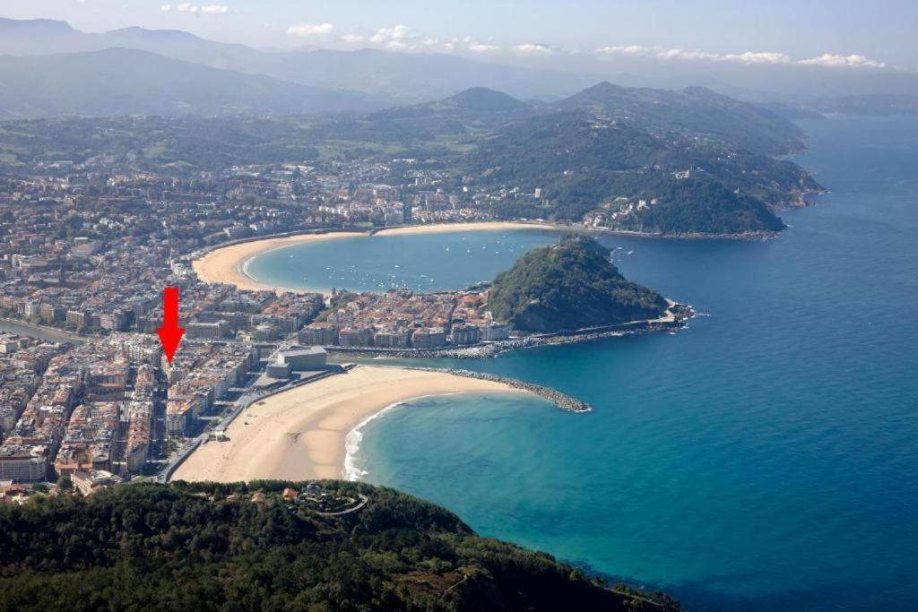 Apartamento Casa Playa Zurriola-aviso-obras En La Fachada Del Patio Hasta Mayo O Junio-no Ha Habido Quejas Por El Ruido-precio Bajo- House Playa Zurriola-warning-works On The Facade Of The Patio Until Or June-there Have Been No Noise Complaints- Price *